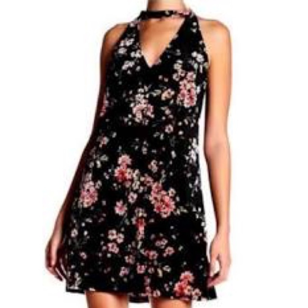 LUSH Gigi Velvet Trim Mini Black Floral Dress XS